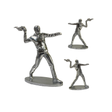 Figure product "Patriot with Molotov cocktail" silver 51x73 mm